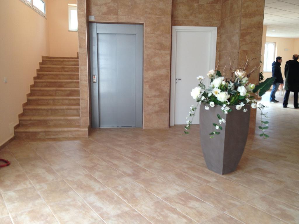 Hotel Residence Thalassa Reggio di Calabria Kültér fotó