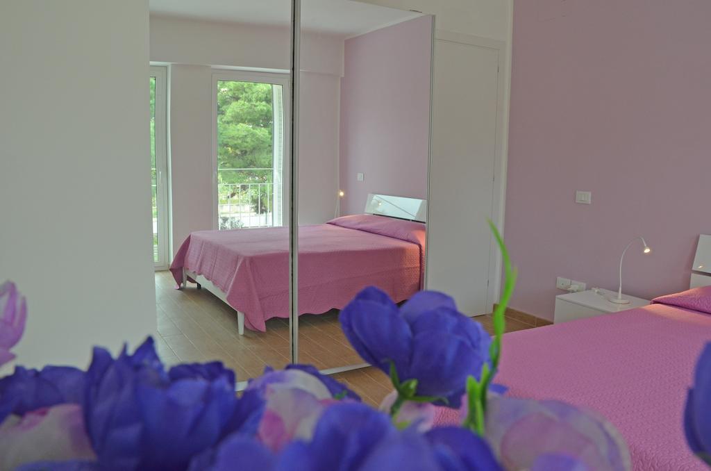 Hotel Residence Thalassa Reggio di Calabria Szoba fotó
