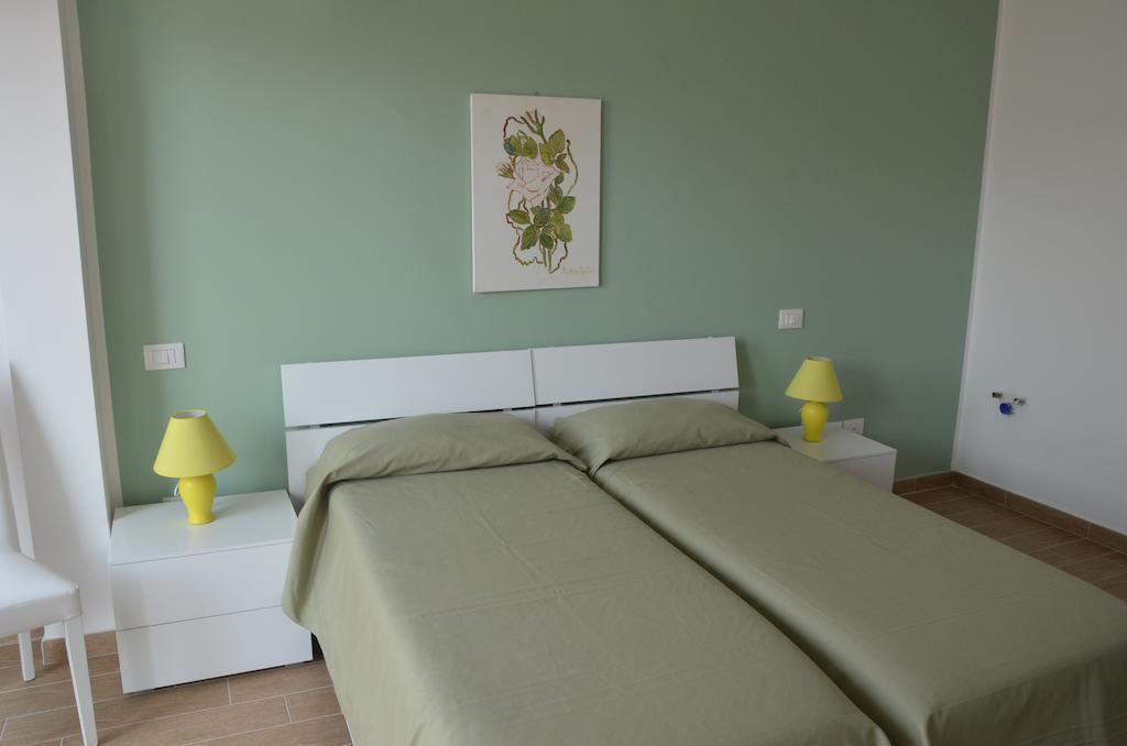 Hotel Residence Thalassa Reggio di Calabria Szoba fotó